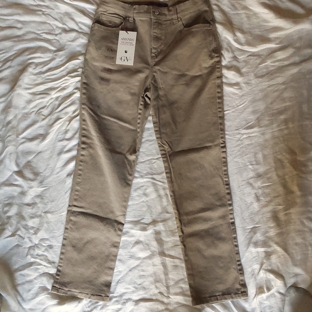 Gloria Vanderbilt khaki jeans - size 4